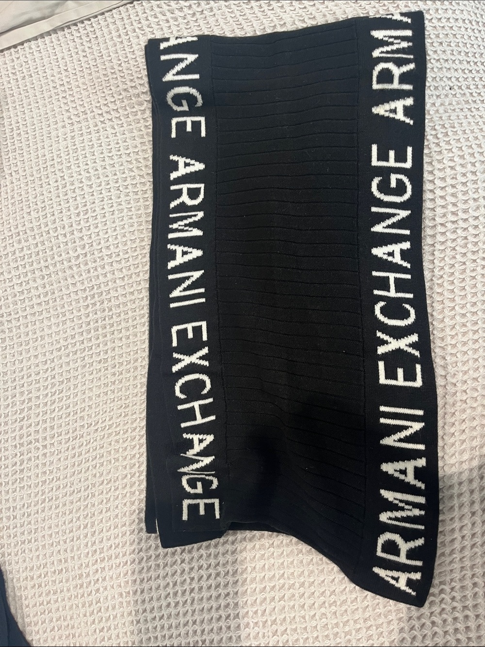 Armani Exchange black men’s scarf with logo at edging